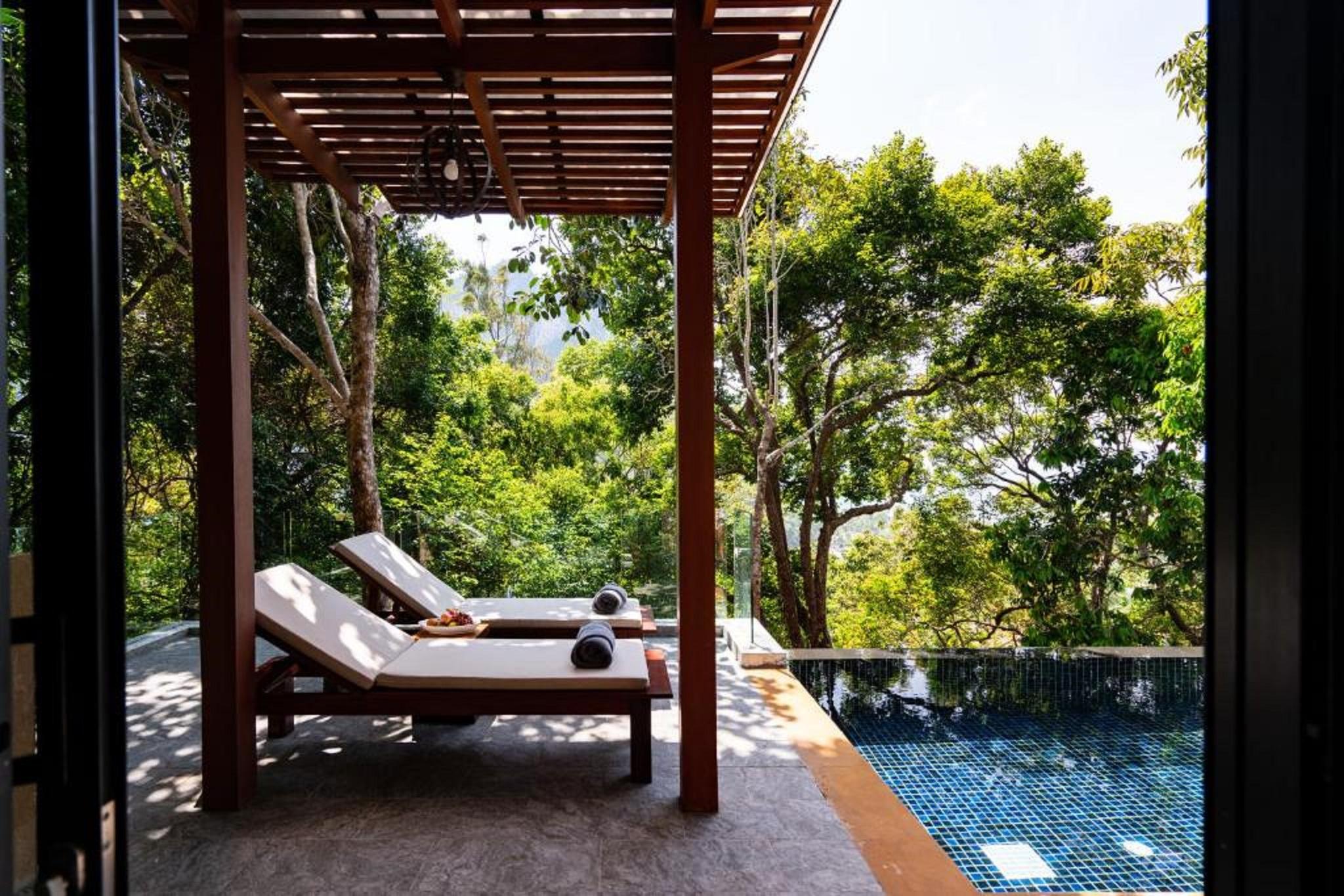 Avani Ao Nang Cliff Krabi Resort Ngoại thất bức ảnh