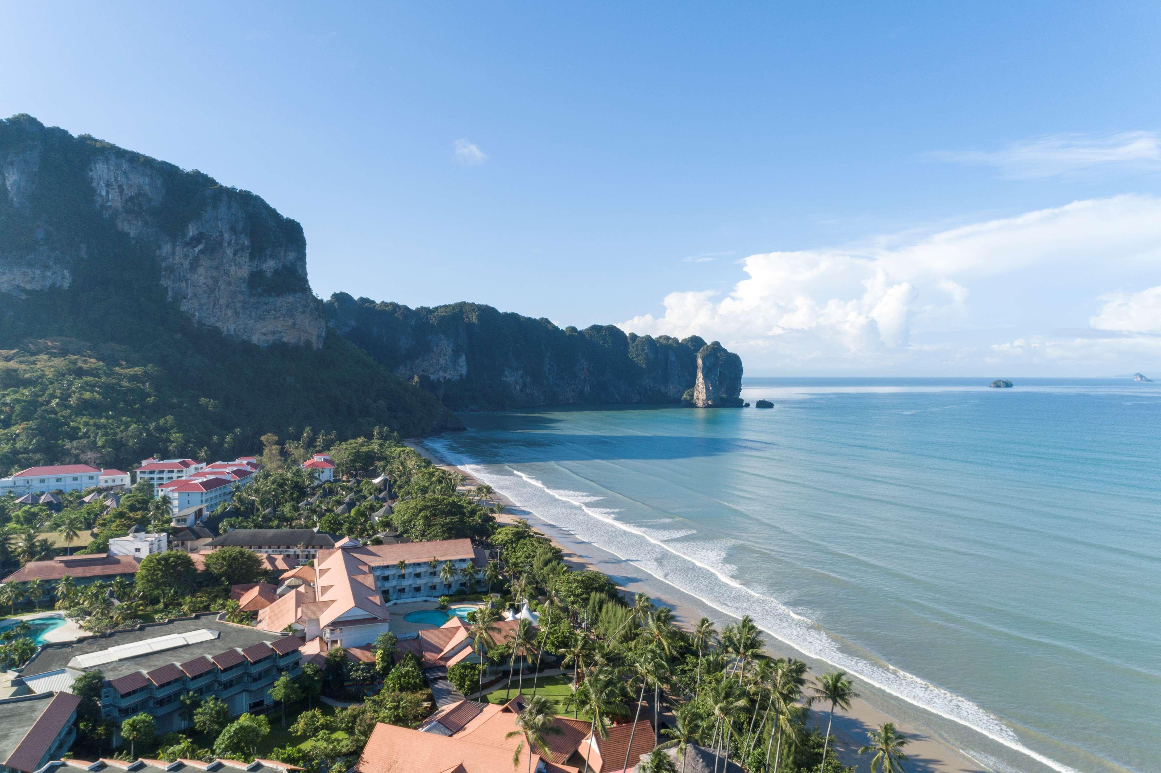 Avani Ao Nang Cliff Krabi Resort Ngoại thất bức ảnh