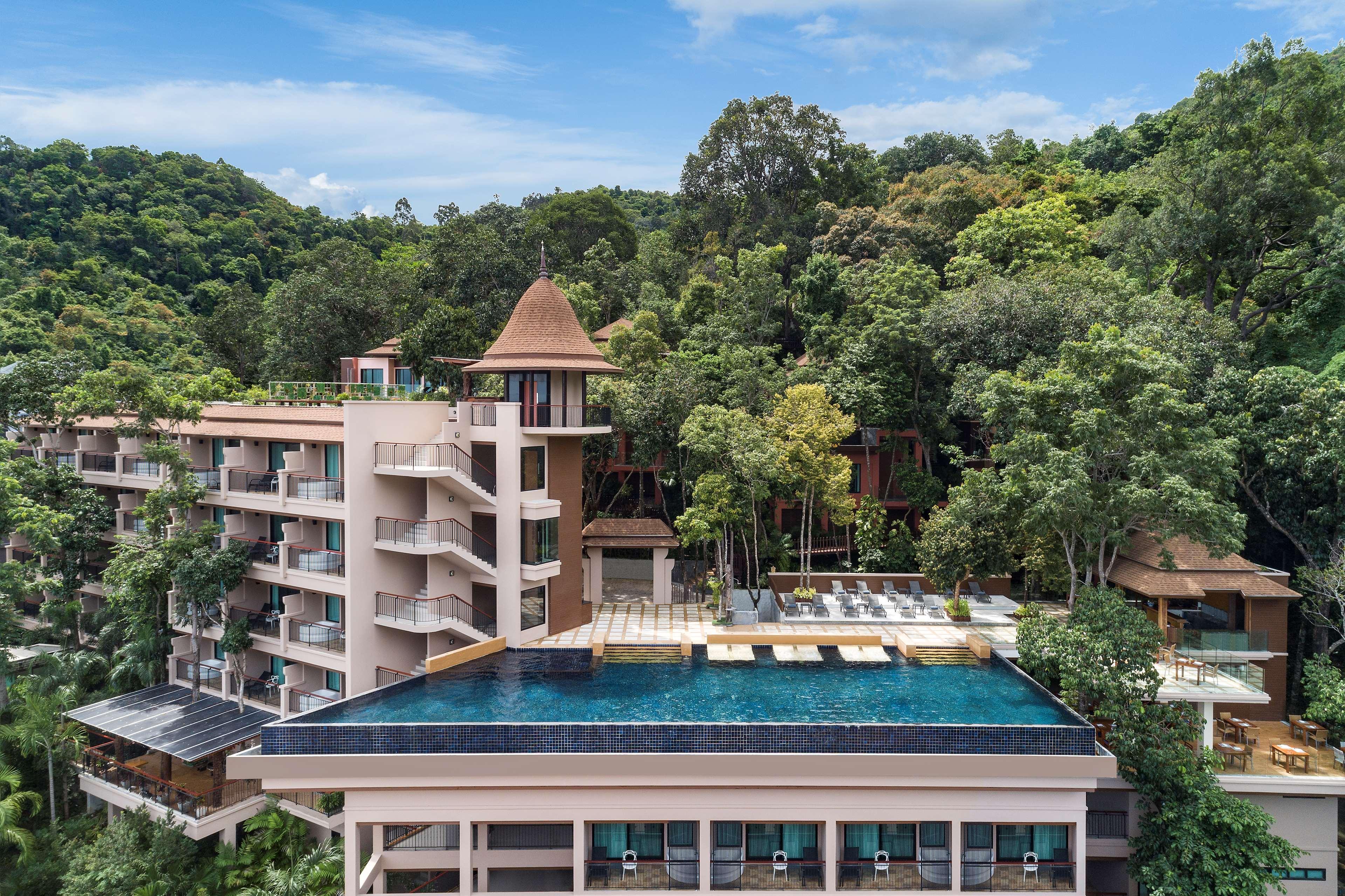 Avani Ao Nang Cliff Krabi Resort Ngoại thất bức ảnh