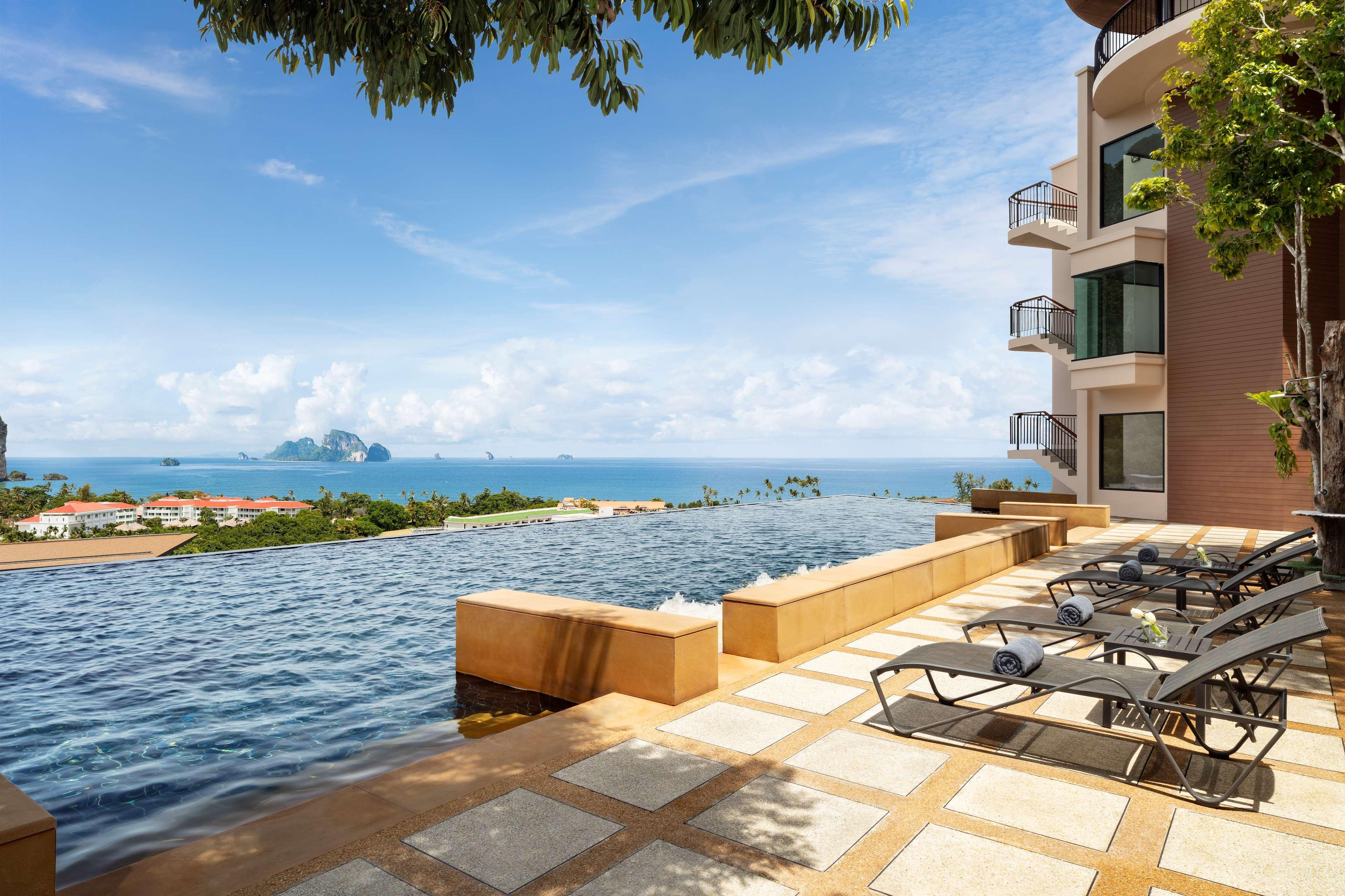 Avani Ao Nang Cliff Krabi Resort Ngoại thất bức ảnh