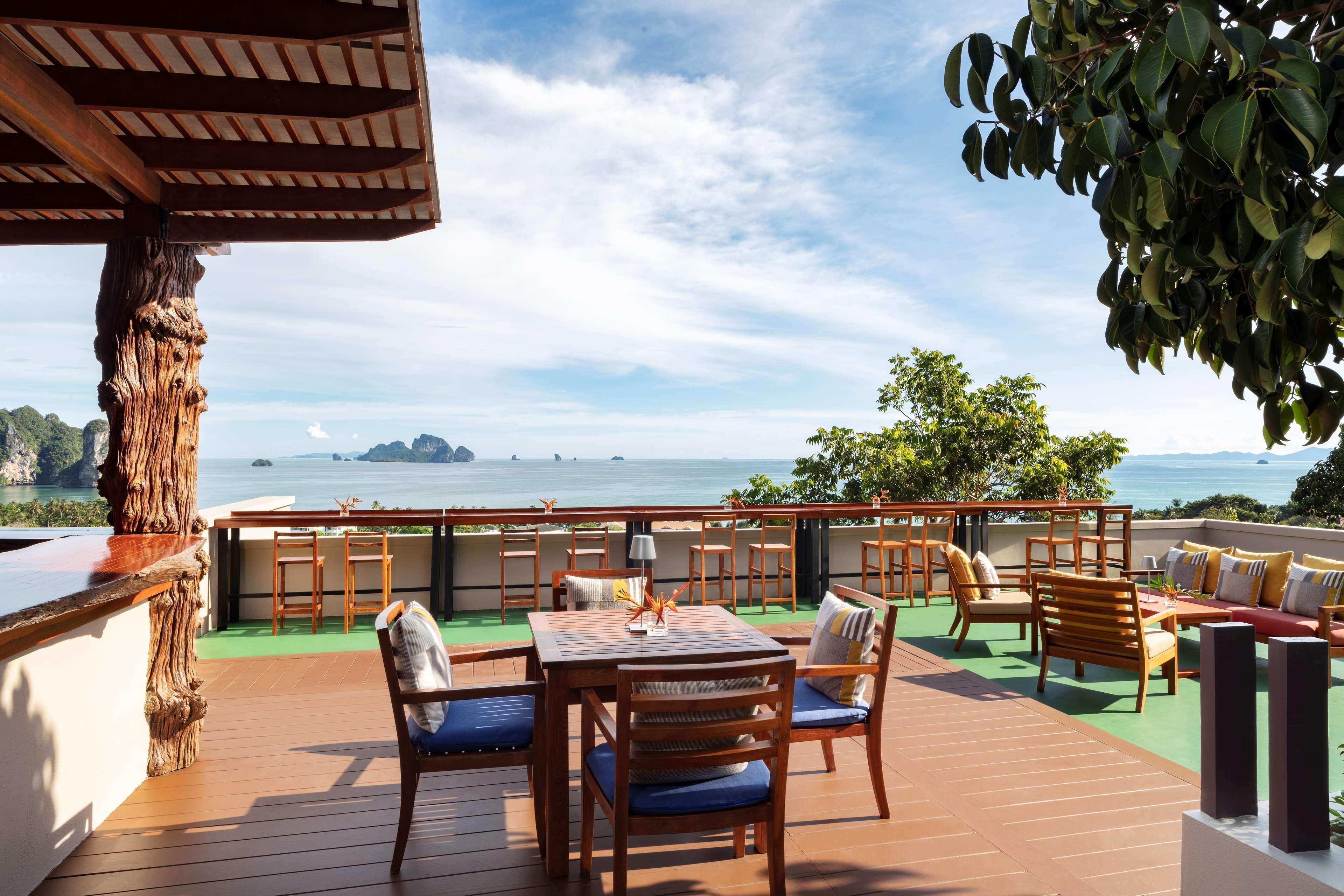 Avani Ao Nang Cliff Krabi Resort Ngoại thất bức ảnh